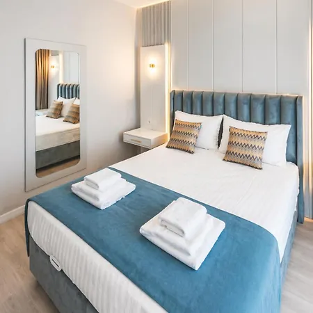 Crystal By Solid Sea View - Langa Plaja Cu La Mare Lägenhetshotell Mamaia